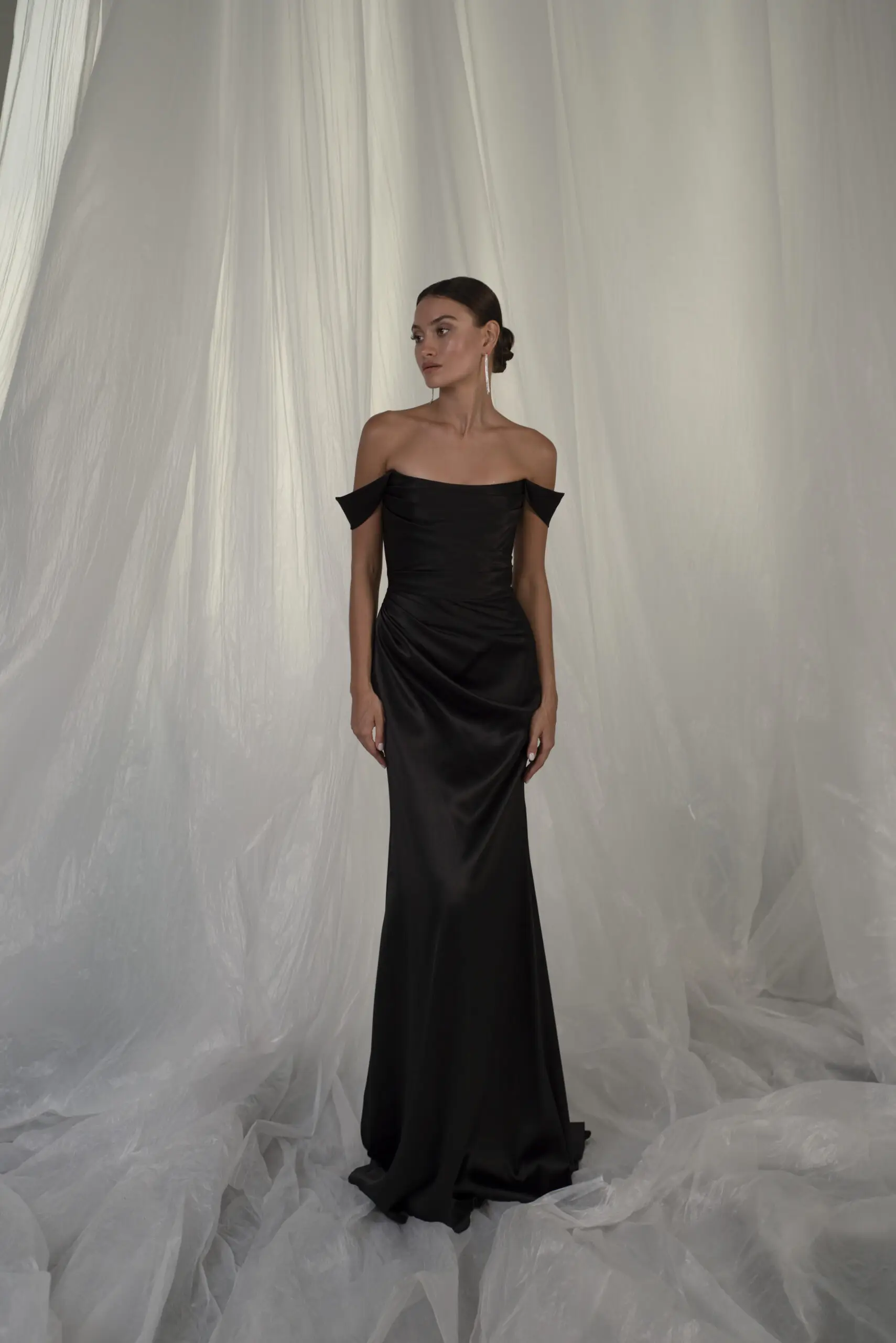 Фанрис Ч Вечернее платье